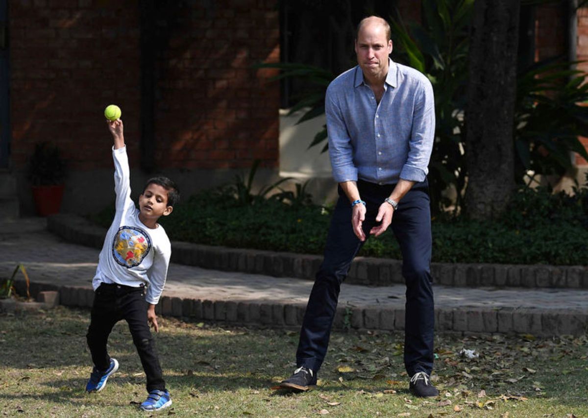 Kate og William har haft travle dage i Pakistan. KLIK VIDERE OG SE FLERE BILLEDER. Foto: Scanpix