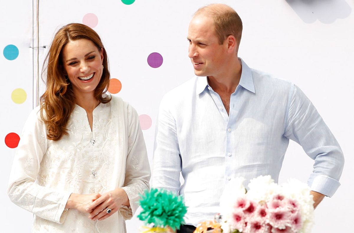 Prins William og frue Kate er på officielt besøg i Pakistan. Det gav problemer i luften. Foto: Peter Nicholls/Scanpix.