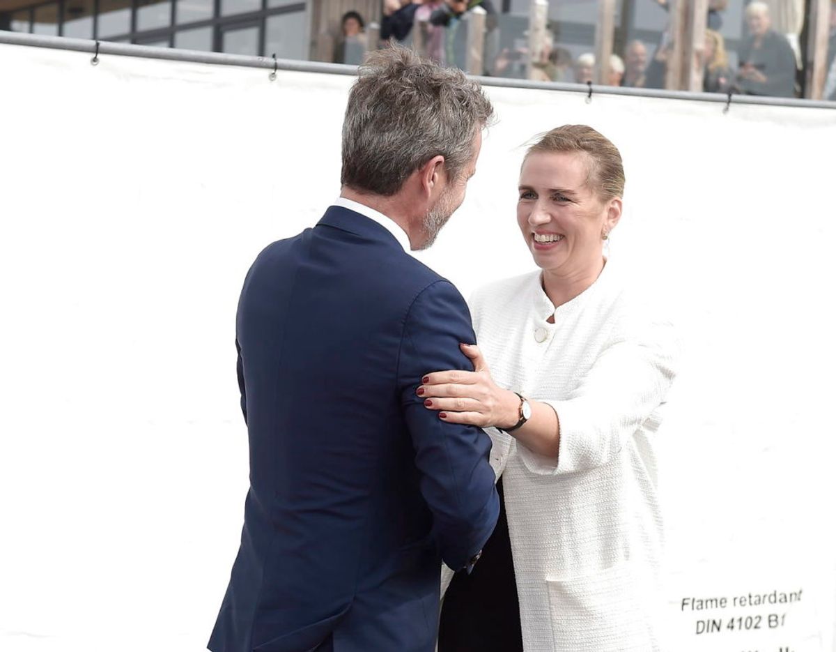 Kronprins Frederik åbnede torsdag Horns Rev 3, der er Skandinaviens største havmøllepark. Til indvielsen var også statsminister Mette Frederiksen, klima-, energi- og forsyningsminister Dan Jørgensen. Foto: Scanpix