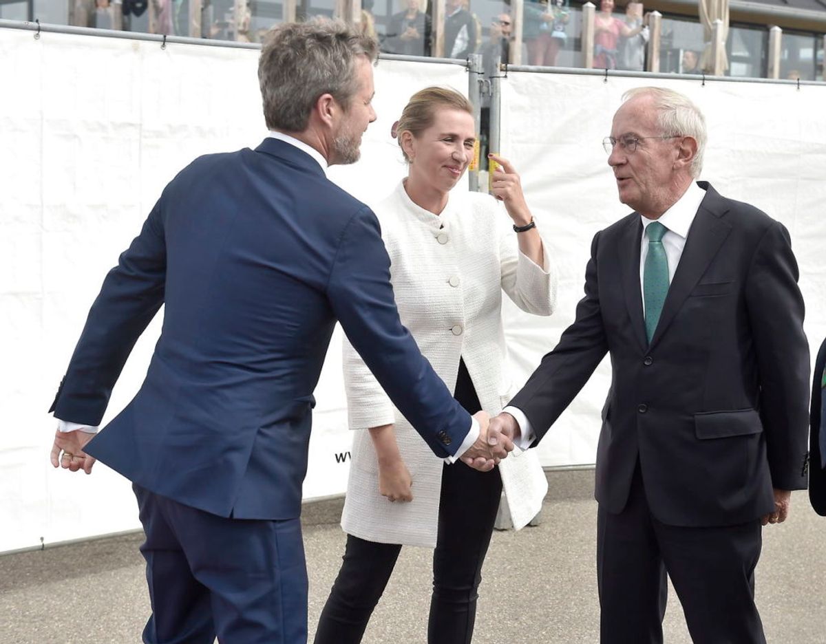 Kronprins Frederik åbnede torsdag Horns Rev 3, der er Skandinaviens største havmøllepark. Til indvielsen var også statsminister Mette Frederiksen, klima-, energi- og forsyningsminister Dan Jørgensen. Foto: Scanpix
