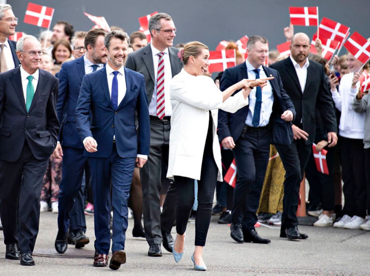 Kronprins Frederik var med, da den store havmøllepark blev åbnet. Foto: Foto: Henning Bagger/Ritzau Scanpix. KLIK for mere.
