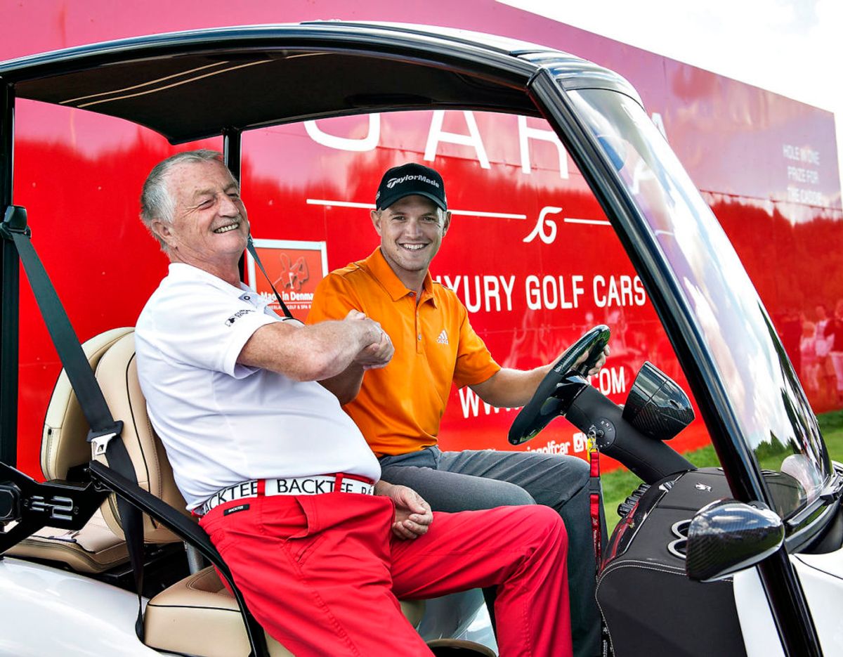 I imperiet er også virksomheden Garia, der producerer luksusgolfvogne. Foto: Scanpix