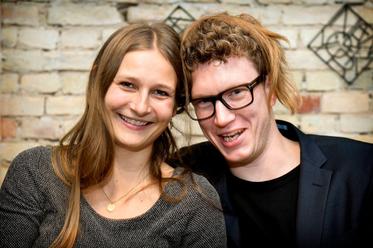 Michael og Line hjemme i hans lejlighed på Nørrebro. Foto: Nils Meilvang/Scanpix.