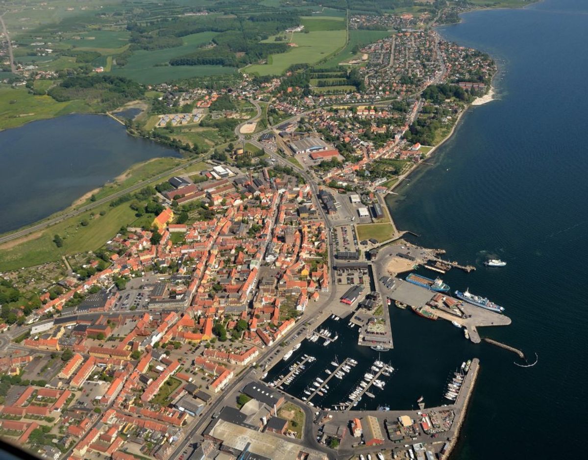 Den ene har købt sin vinderkupon hos Walthers Kiosk i Faaborg. Foto: Colourbox.