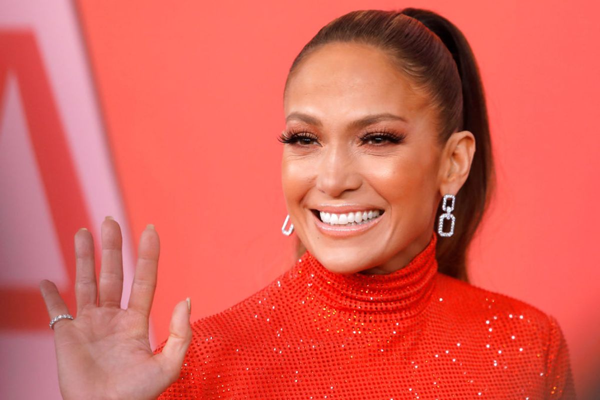 Onsdag runder sanger og skuespiller Jennifer Lopez 50 år. Foto: Andrew Kelly/Scanpix.