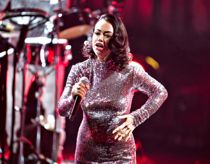 Sangerinde afslører: Jeg er single