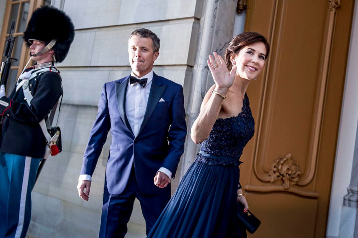 Kronprinsesse Mary og Kronprins Frederik ankommer til middag i anledning af prinsesse Benediktes 75-års fødselsdag på Amalienborg i København, mandag den 29. april 2019.. (Foto: Mads Claus Rasmussen/Ritzau Scanpix)