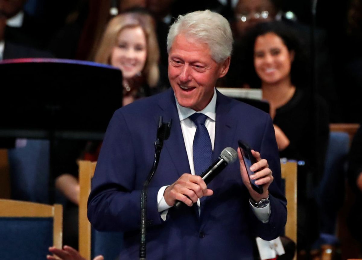 Tidligere præsident Bill Clinton deltog også i begravelse. Foto: Mike Segar/Scanpix.