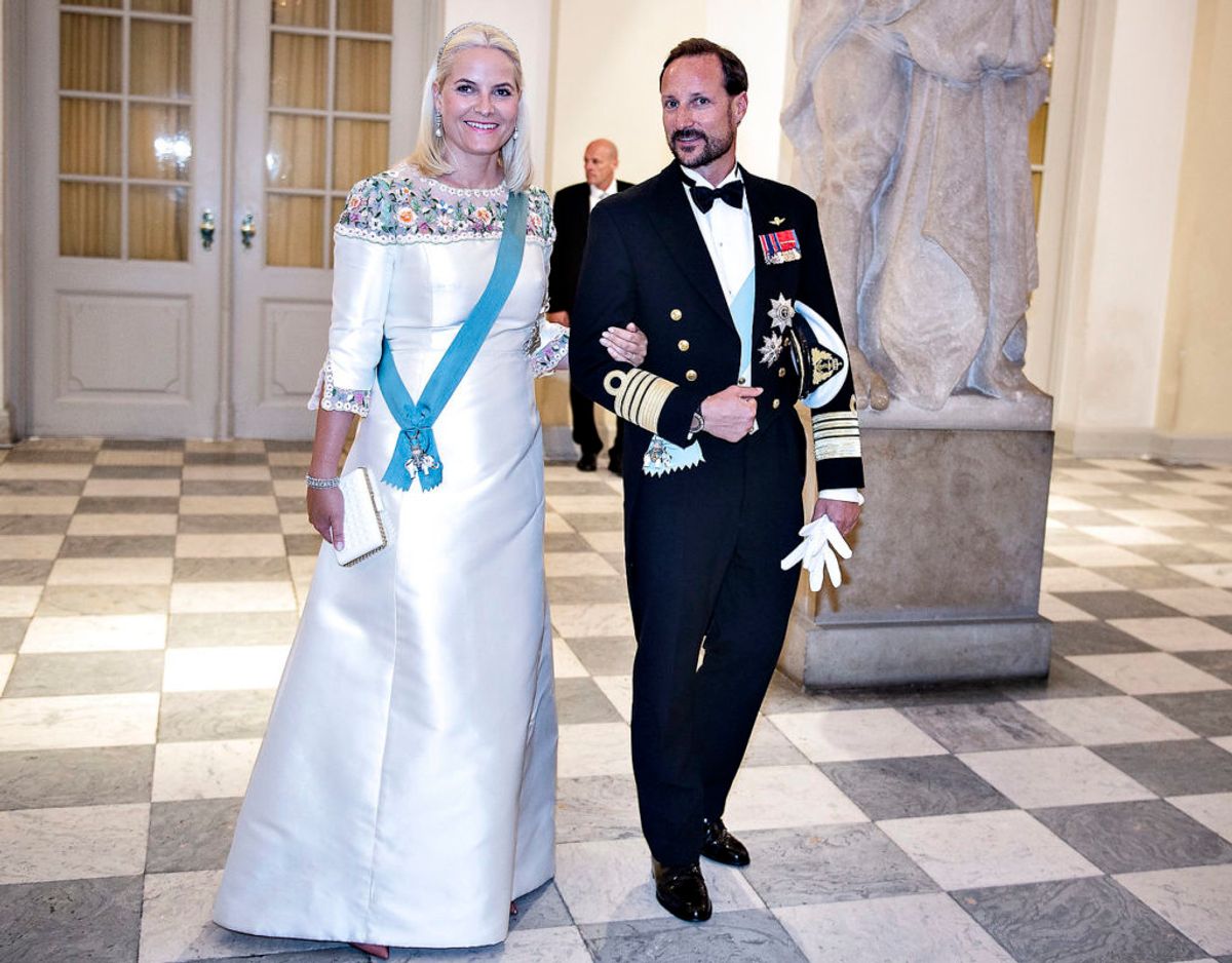 Norges kronprins Haakon og kronprinsesse Mette-Marit tøtter ligeledes op om One Young World. Foto: Henning Bagger/Ritzau Scanpix)