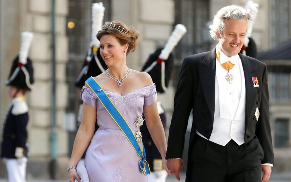 Prinsesse Märtha Louise af Norge og Ari Behn meddelte i august 2016, at de skulle skilles efter 14 års ægteskab. Parret giftede sig 24. maj 2002. Sammen har de tre døtre på 13, 11 og syv år. Klik videre i galleriet for at se flere royale skilsmisser. Foto: Scanpix (Arkivfoto)