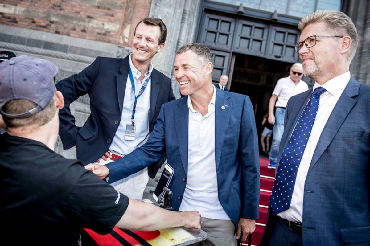 Prins Joachim, Tom Kristensen og overborgmester Frank Jensen under Copenhagen Historic Grand Prix’ åbningsreception på Københavns Rådhus, fredag den 3. august 2018. Copenhagen Historic Grand Prix er et racerløb, der afvikles en gang årligt på Bellahøj i København. Løbet finder sted den 4. til den 5. august 2018.. (Foto: Mads Claus Rasmussen/Ritzau Scanpix)