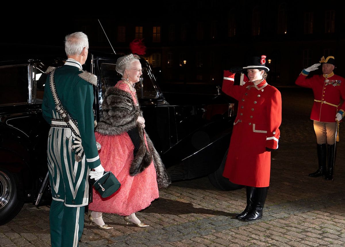 Dronning Margrethe ankommer til Nytårskur og -taffel for regeringen, folketingets formand, repræsentanter for det officielle Danmark og hoffet i Christian VII’s Palæ, Amalienborg i København, tirsdag den 1. januar 2019. (Foto: Keld Navntoft /Ritzau Scanpix 2018)