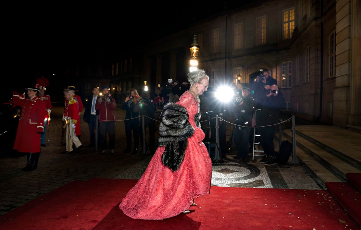 Dronning Margrethe ankommer til Nytårskur og -taffel for regeringen, folketingets formand, repræsentanter for det officielle Danmark og hoffet i Christian VII’s Palæ, Amalienborg i København, tirsdag den 1. januar 2019. (Foto: Keld Navntoft /Ritzau Scanpix 2018)