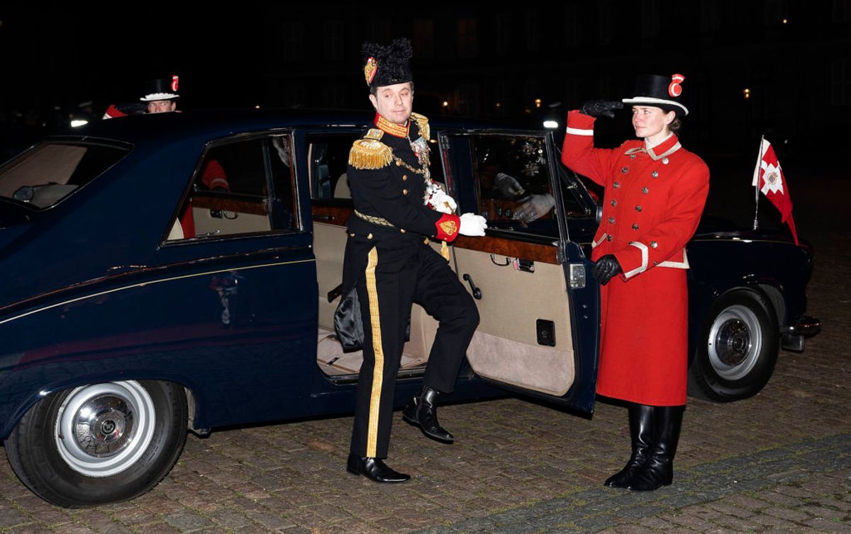 Kronprins Frederik og Kronprinsesse Mary ankommer til Nytårskur og -taffel for regeringen, folketingets formand, repræsentanter for det officielle Danmark og hoffet i Christian VII’s Palæ, Amalienborg i København, tirsdag den 1. januar 2019. (Foto: Keld Navntoft /Ritzau Scanpix 2018)