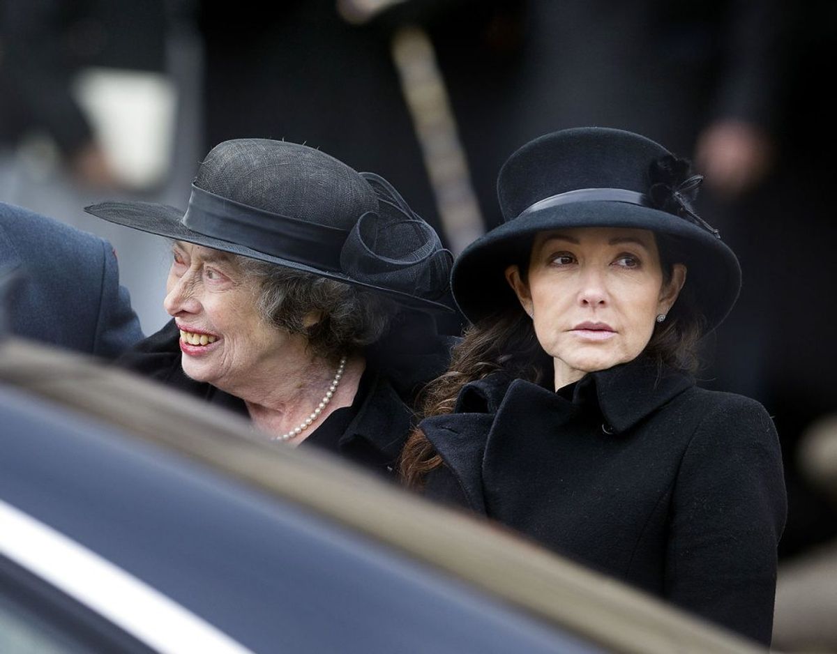 Det seneste billede af prinsesse Elisabeth er fra prins Henriks bisættelse tirsdag den 20. februar. Til højre ses grevinde Alexandra. Foto: Liselotte Sabroe/Scanpix