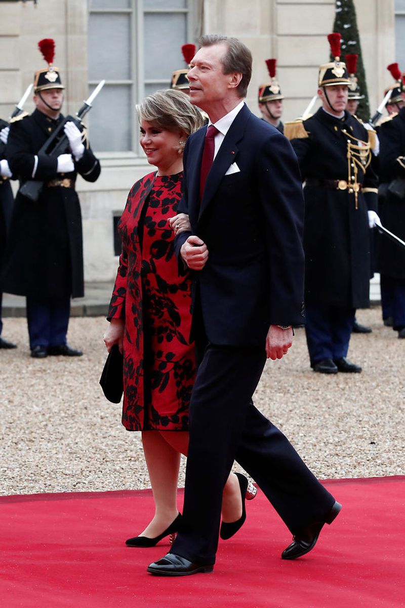 Det nyeste foto af storhertuginde – og fødselar – Maria Teresa og gemal, på visit i Elysee Palæet i Paris. Foto: Benoit Tessier/Scanpix