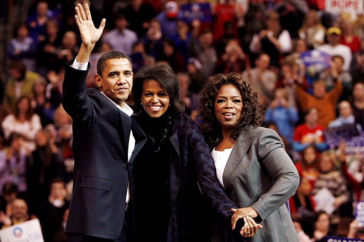 Oprah Winfrey har fødselsdag i dag og fylder 64 år. Her ses hun sammen med Micelle og Barack Obama under valgkampen i 2007. Oprah Winfrey gav sin uforbeholdne støtte til Barack Obama. Arkivfoto: Brian Snyder/Scanpix
