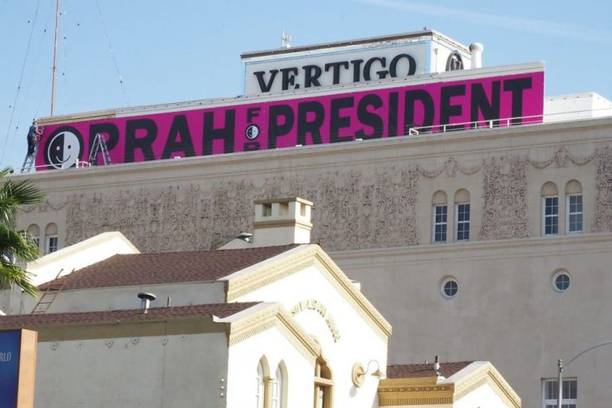 Skal hun være præsident – eller skal hun ikke? Opfordringerne er der – men indtil videre afviser Oprah Winfrey, at det kommer til at ske. Arkivfoto: Robyn Beck/Scanpix