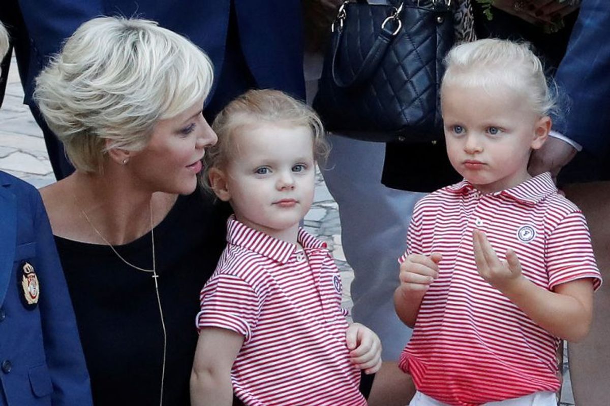 Her ses fyrstinde Charlene med prins Jacques og prinsesse Gabriella ved et arrangement i Monaco i 2017. Arkivfoto: Eric Gaillard/Scanpix