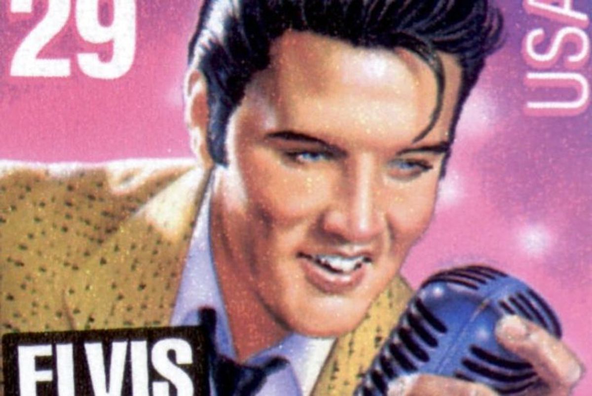 Elvis Presley har fødselsdag – her er han foreviget på et frimærke. Arkivfoto: Scanpix