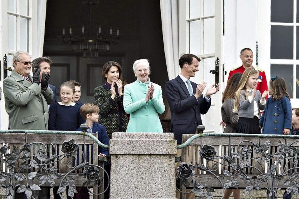 Her ses hele den royale familie i forbindelse med fejringen af dronning Margrethe 77-års fødselsdag på Marselisborg Slot i april sidste år. Foto: Henning Bagger/Scanpix