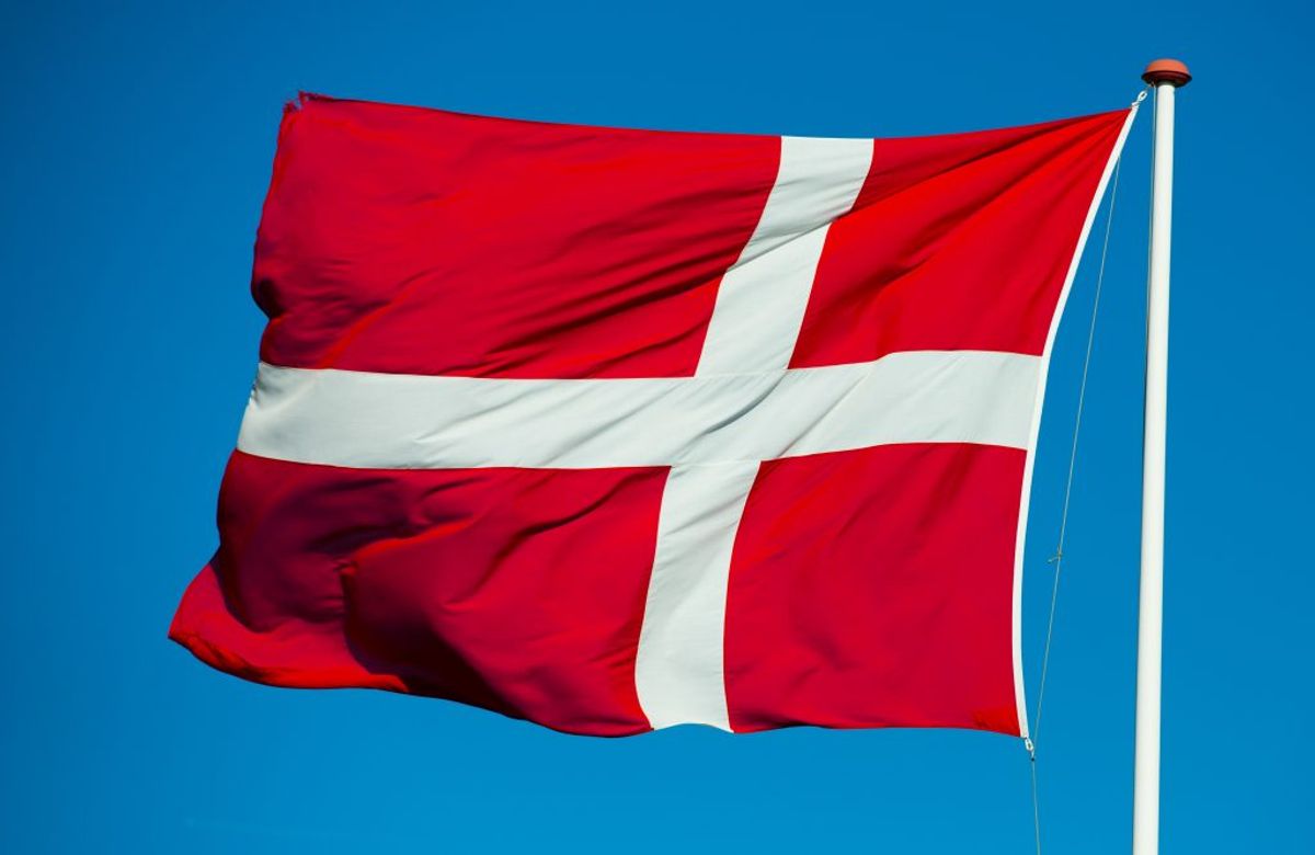 Fødselsdag er en dag fuld af traditioner – men hvor stammer de fra og hvad synger man på dagen? Se mere i artiklen her.