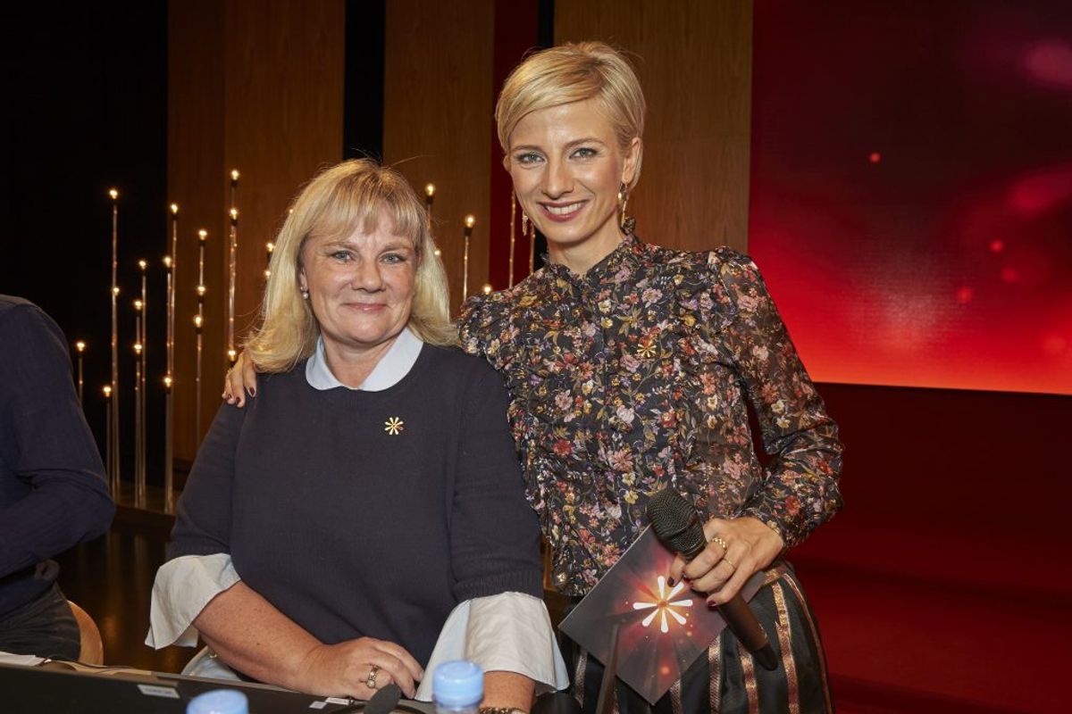 Annemette Krakau, chefredaktør for Billed-Bladet, og Louise Wolff, medvært på Knæk Cancer, TV2. Foto: Birger Storm