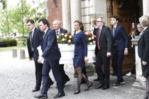 Niels Helveg Petersen er blevet bisat