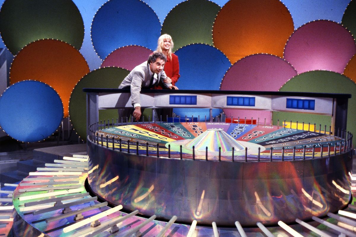 Programmer som Lykkehjulet med værterne Bengt Burg og Carina Jensen var et kæmpe hit. Foto: Gert Bardrum / Scanpix Gert Bardrum