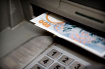 Tømte verdens hæveautomater