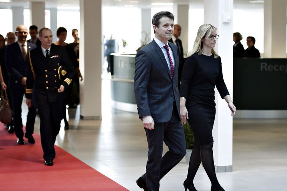 Kronprins Frederik ankommer til indvielsen af det nye Kolding Sygehuis. Foto: Henning Bagger/Scanpix.