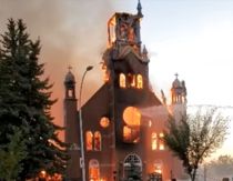 Kirker i flammer