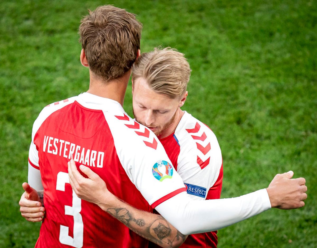 Simon Kjær bliver skiftet ud under kampen mellem Danmark og Finland. Foto: Mads Claus Rasmussen/Ritzau Scanpix