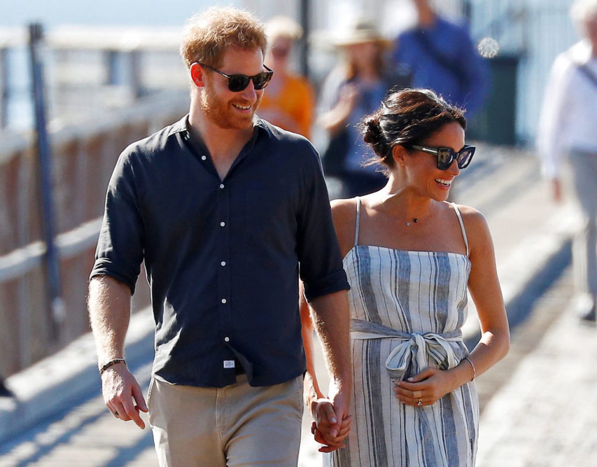 En ny undersøgelse viser, at Harry og Meghan storhitter blandt de unge i Storbritannien. Faktisk overgås de kun af dronningen i popularitet. Foto: Scanpix/REUTERS/Phil Noble/File Photo