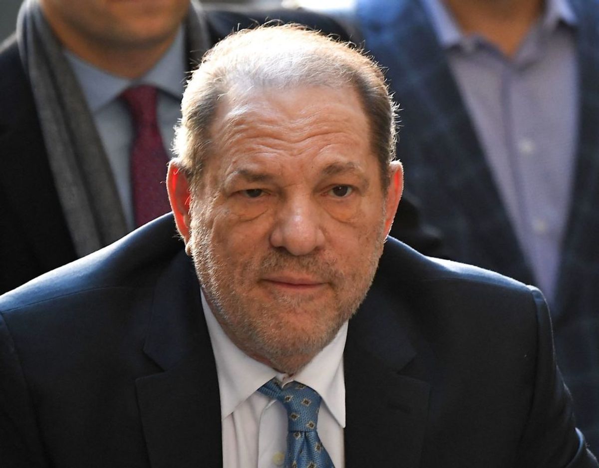 Harvey Weinstein bliver nu udleveret til Californien, og her risikerer han, at få en højere dom. Foto: Johannes Eisele/AFP/Ritzau Scanpix