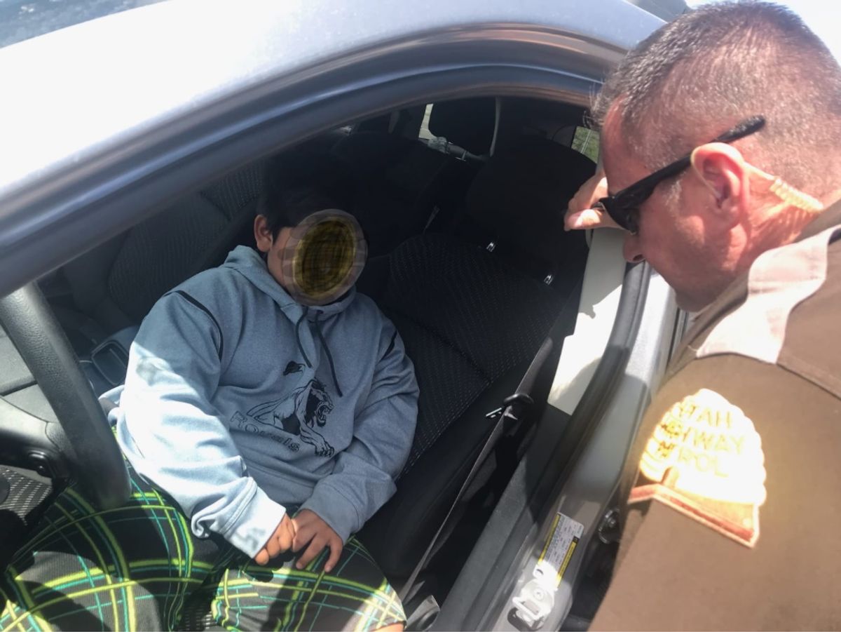 Den femåriges billede blev taget, umiddelbart efter han blev stoppet af politiet. Foto: Utah Highway Patrol