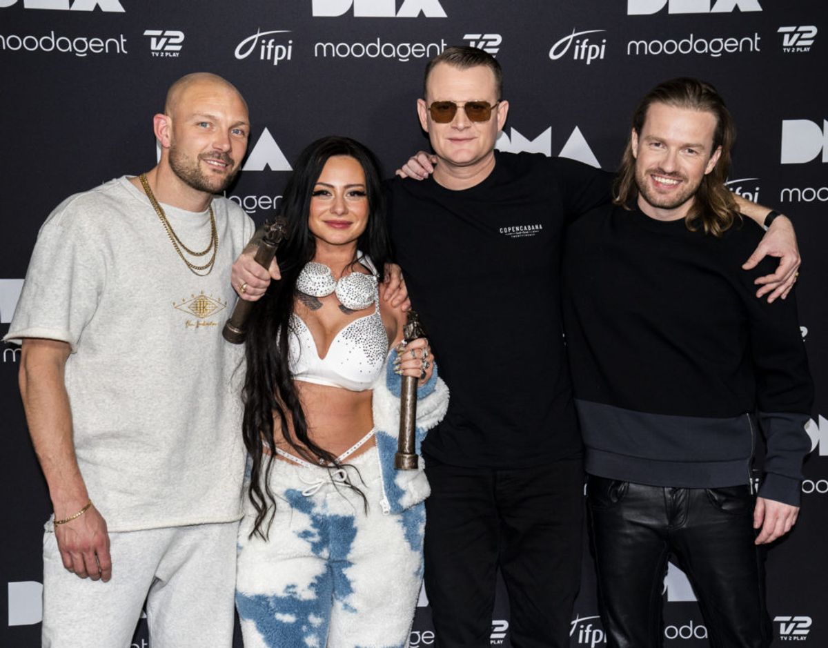 Ni af Danmarks største festivaler vil fejre muligheden for igen at samles til store musikbegivenheder, når landet genåbner helt til september. Derfor afholder de en stor koncertdag 4. september, hvor blandt andre Suspekt og Tessa optræder – her fotograferet sammen til Danish Music Awards i november sidste år. – Foto: Martin Sylvest/Ritzau Scanpix