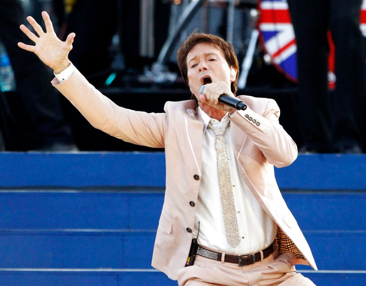 Billedet her er fra dronningens 60 års jubilæumskoncert i 2012, hvor balndt andet Cliff Richard var på scenen. Foto: Scanpix/REUTERS/David Moir/Files
