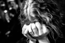 Anklage: Holdt 14-årig som sexslave