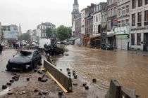 Opfordres til evakuering