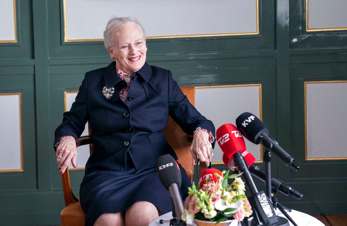 Afsluttende pressemøde med dronning Margrethe efter besøget på Færøerne, Torshavn, mandag den 19. juli 2021. Dronningen skulle have sejlet på Kongeskibet Dannebrog til Færøerne, men en motorfejl på Kongeskibet Dannebrog gjorde, at hun ikke kunne sejle til Færøerne men måtte flyve dertil. Foto: HANNE JUUL/Ritzau Scanpix