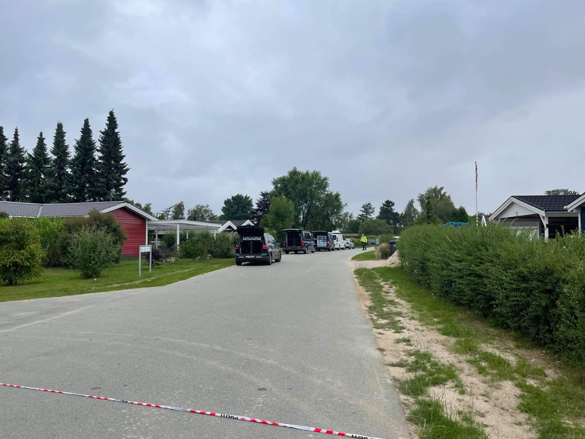 Politiet er massivt til stede i området