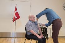 Flere vaccinerede smittes med corona