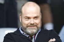 Andes Holch Povlsen sælger ud efter milliontab