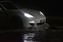 Væltede pludselig ned på dansk vej