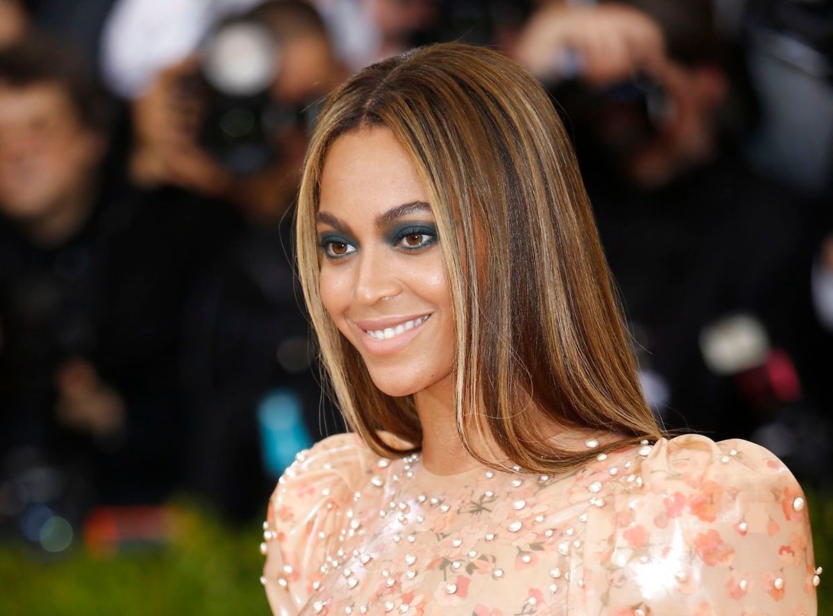 Beyoncé er den blot fjerde kvinde, der har fået lov til at bære den 190 millioner kroner kostbare Tiffany' diamant.