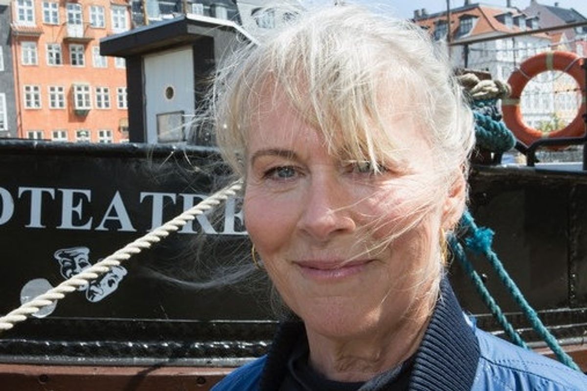 Jannie Faurschou blev uddannet skuespiller fra Odense Teater i 1974 og har udmærket sig i DR-dramaet "Borgen", familiefilmen "Snøvsen" og dramaet "Springflod", som også indbragte hende en Bodil-statuette i kategorien Bedste Kvindelige Birolle.