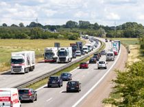 Flere uheld på motorvej: Lang kø