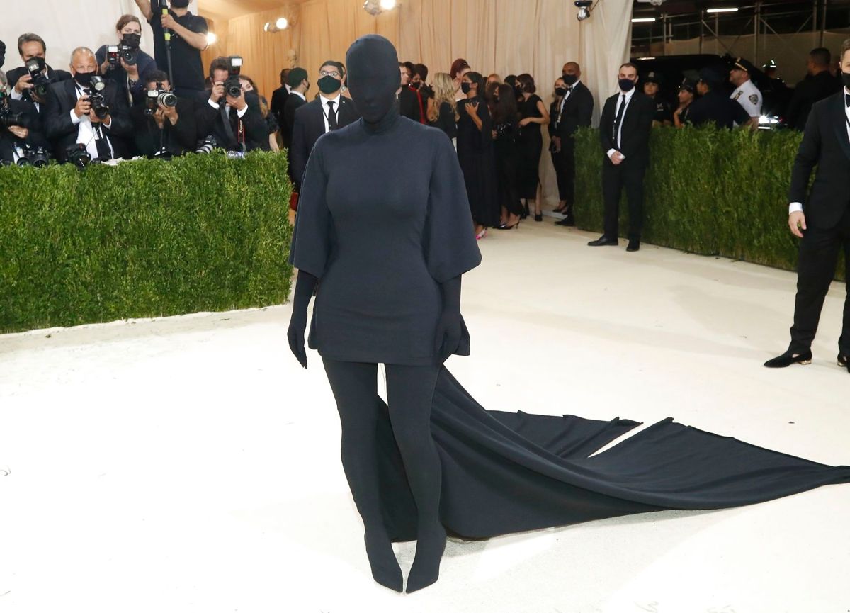 Kim Kardashian ankommer til Met Gala 2021.