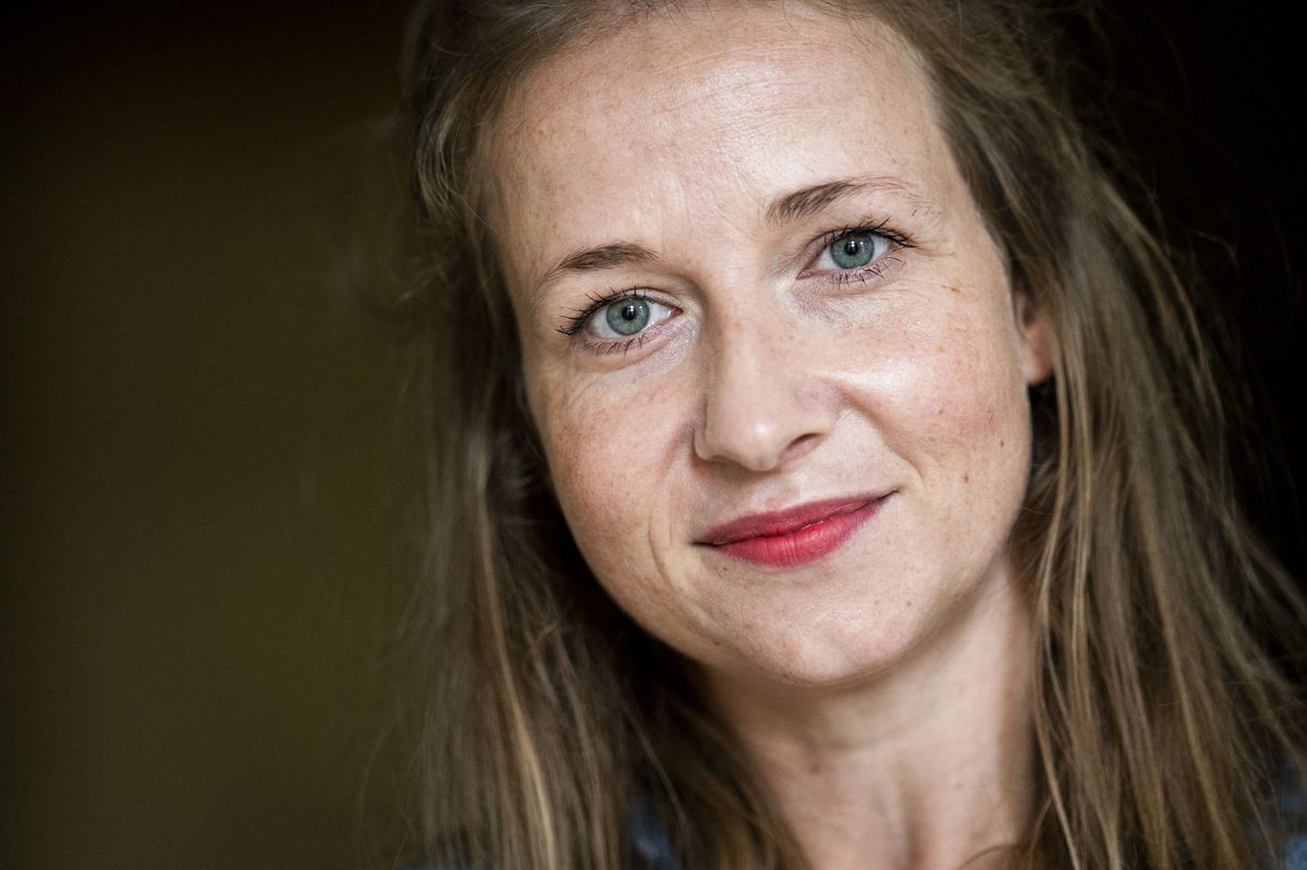 Skuespiller Ulla Vejby er lige nu aktuel med en ny sæson af den historiske serie "Sygeplejeskolen", som får premiere den 26. september.